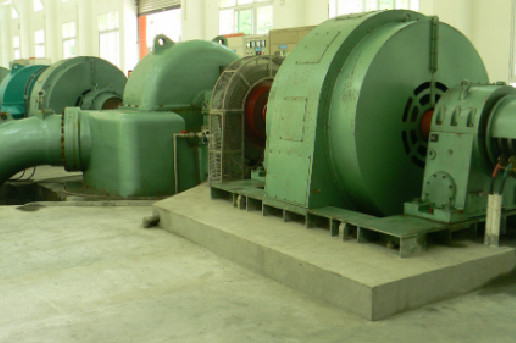 500kw縦のPelton水タービン発電機0.6mのランナーの直径