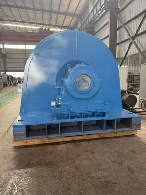 50kW～20MW容量、400V～6300V電圧範囲の小規模水力発電プロジェクト向けマイクロ水力タービン