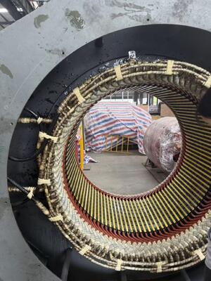 ステンレス鋼 ISO 認証ペルトン水力タービン、水力発電向けカスタマイズ可能な出力