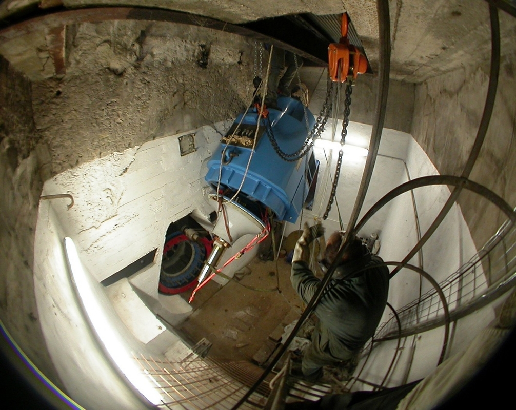 高出力水力発電システム ランナー直径1.30m