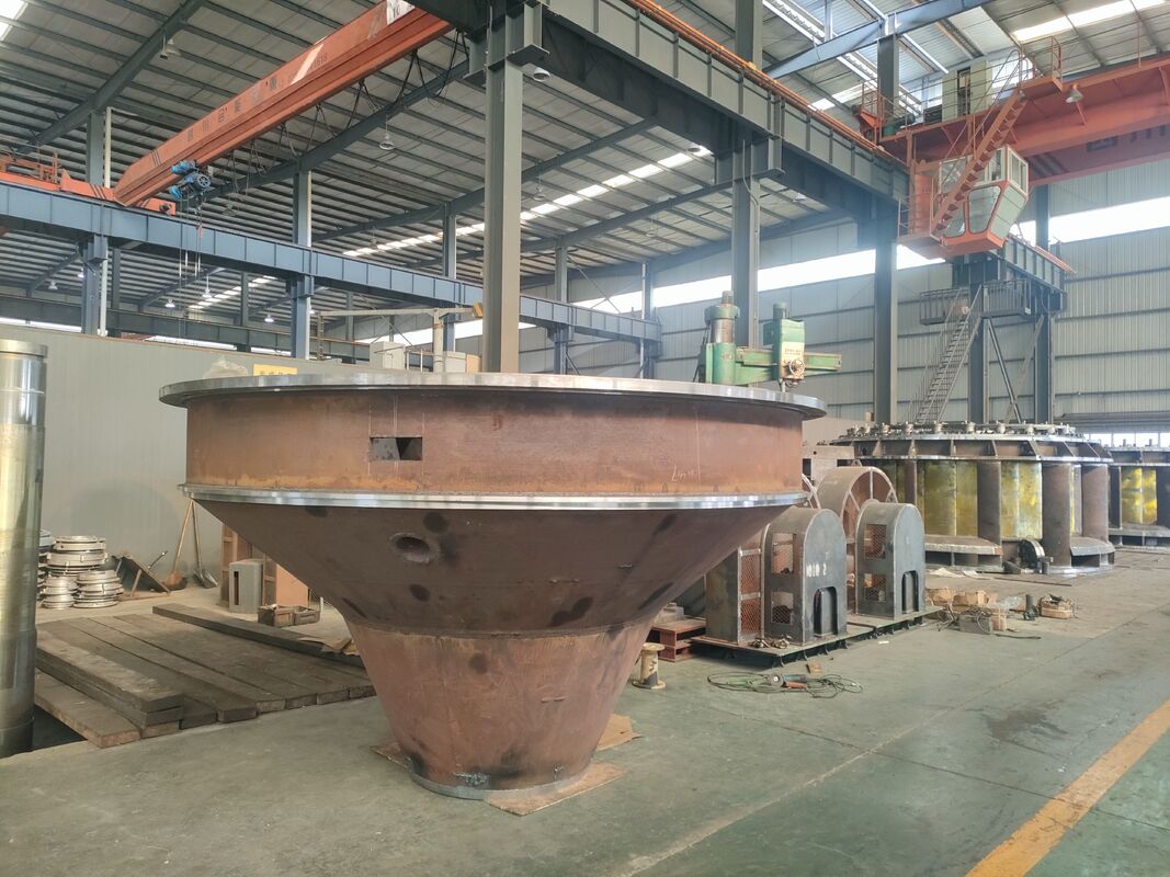 効率的な水力タービンシステムのための6300Vの発電機電圧と2-50MWの名乗電力を備えたステンレス・スティール・ブレード・カプラン水力タービン