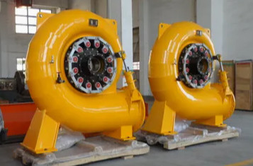 0.3-100m3/s 定量流量 ステンレス鋼のガイドバーンと入口流量2m3/sのフランシス水力タービン