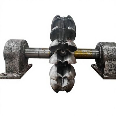 ステンレス・スティール・ランナー材料 高い効率のための2150kWの容量と134mの水頭を持つペルトン水力タービン