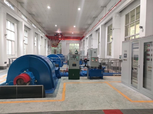 縦のフランシス島の小型水力発電所の設計1000kw 400V
